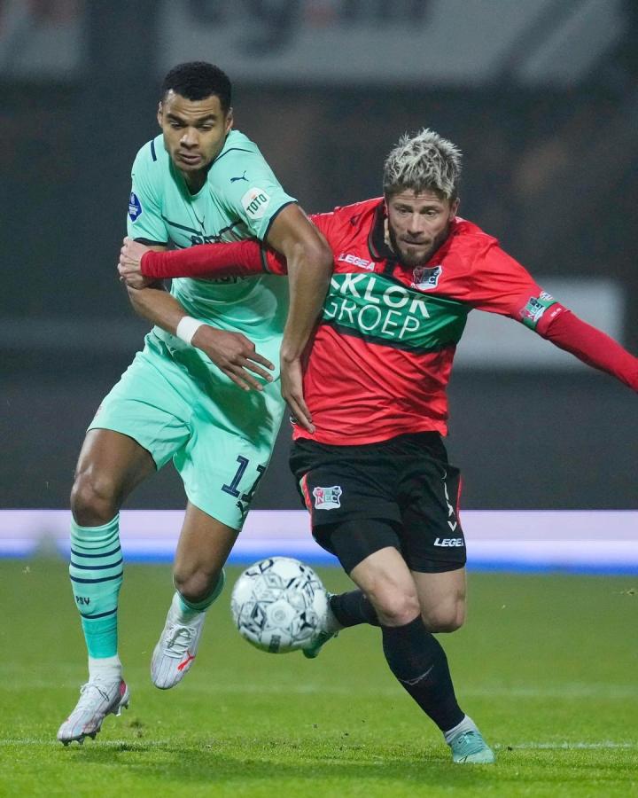 他的健康状 他的健康状