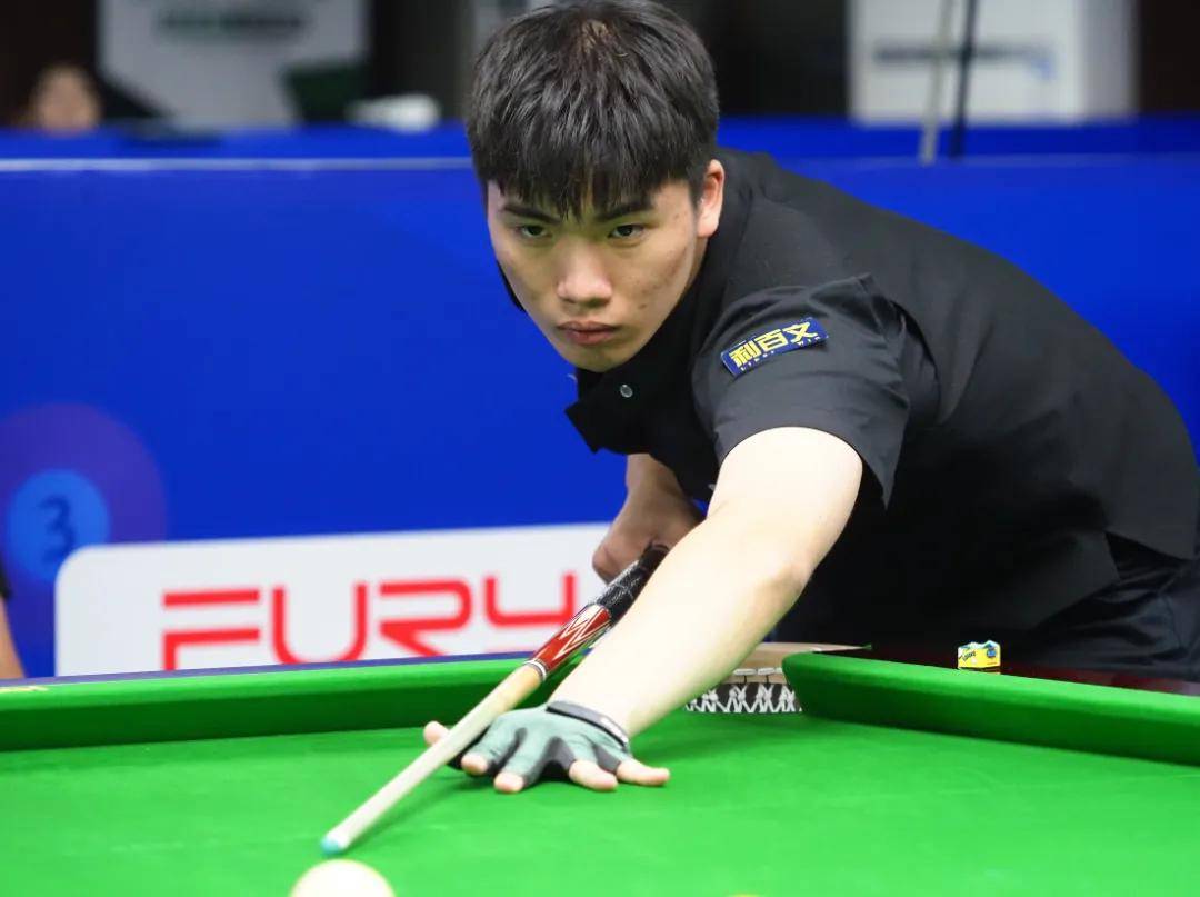 合影与交流 合影与交流