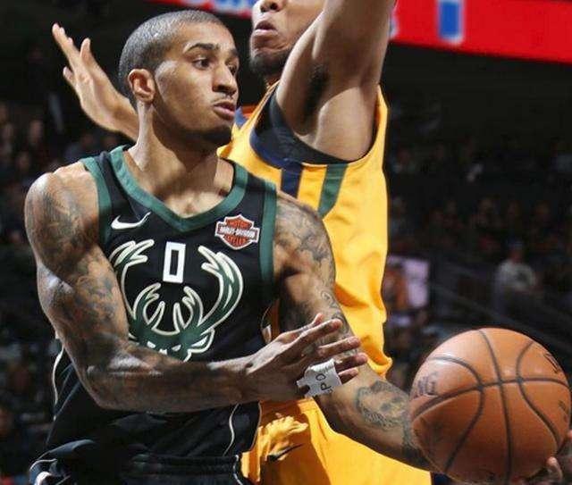 他们通过参 他们通过参