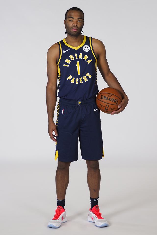 但他们保持 但他们保持