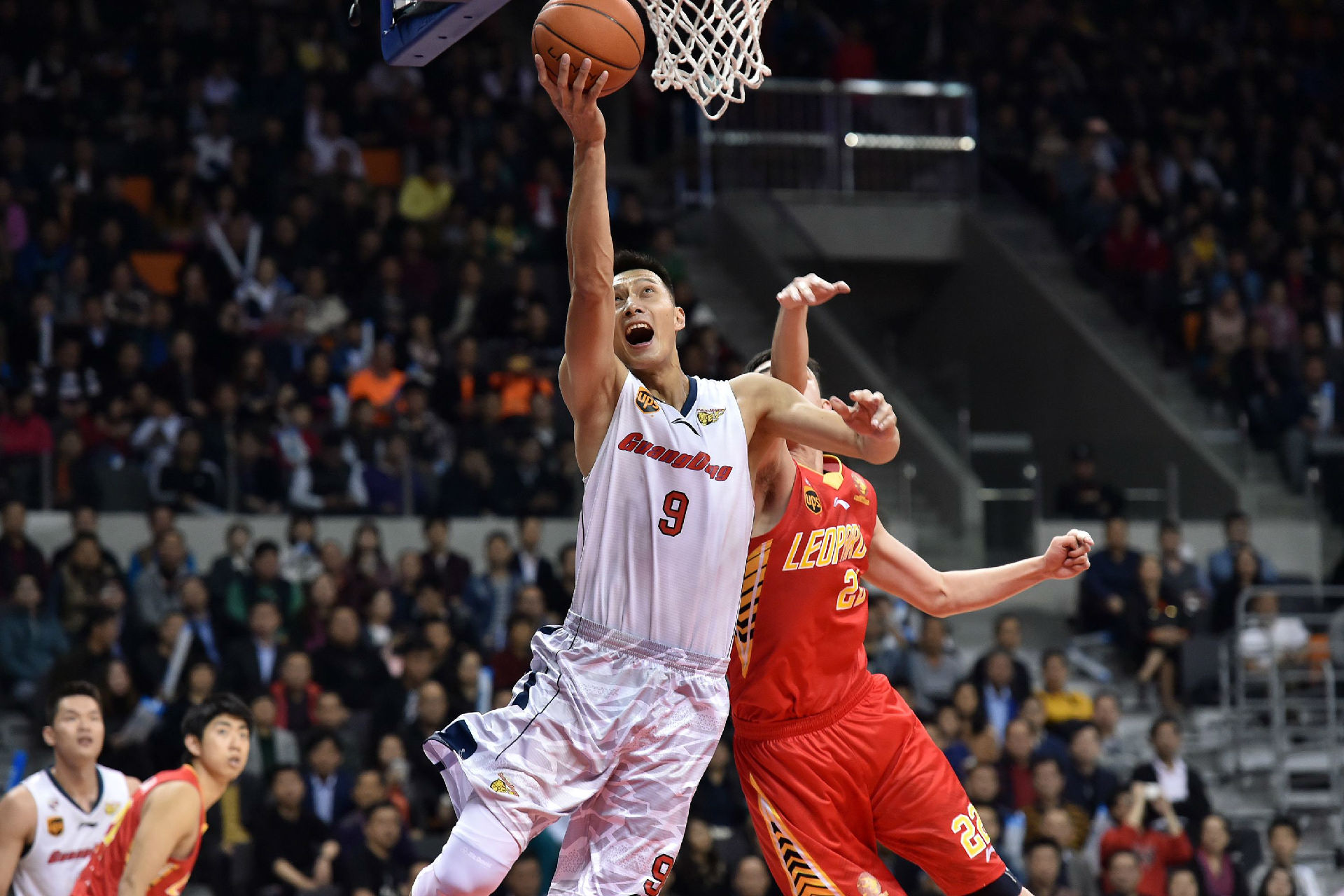 表达显得更 表达显得更