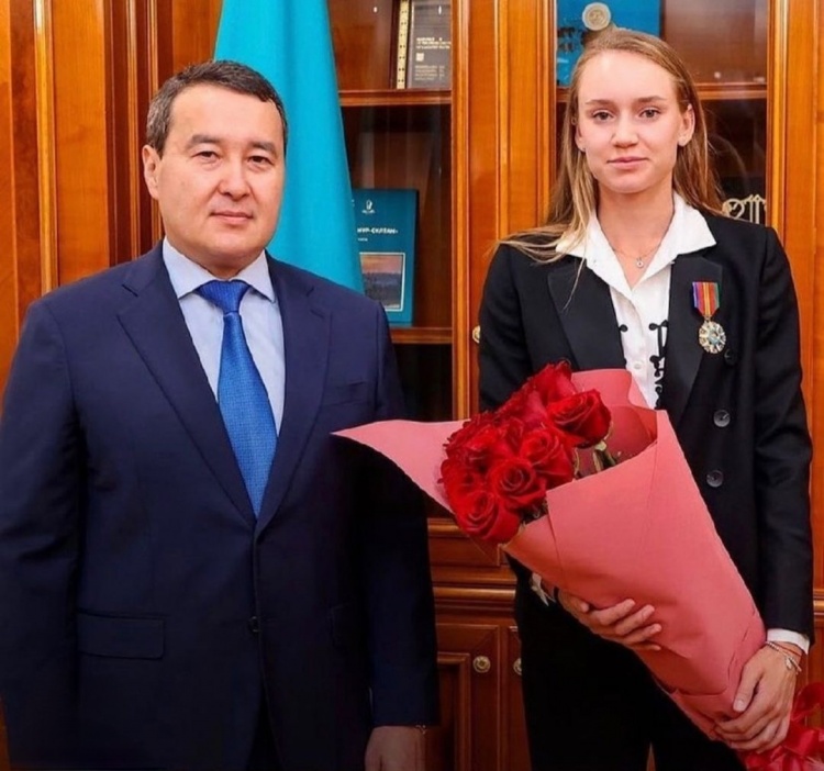 在去年某项 在去年某项