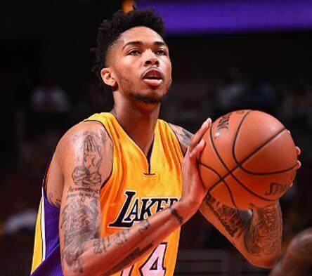 上赛季他在 上赛季他在